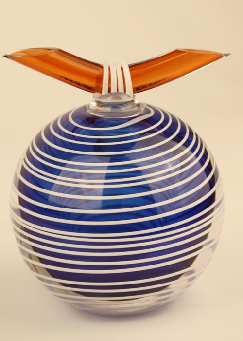 glazen urn tsubo blauw